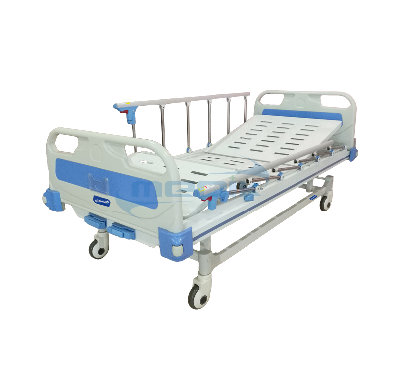 Two Movements Manual Hospital Bed With Aluminum Railing