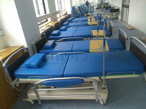 Medik Win An Project Of Dialysis Chair In Pakistan Hospital