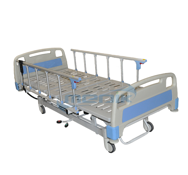 Electric hospital bed with central locking steer function