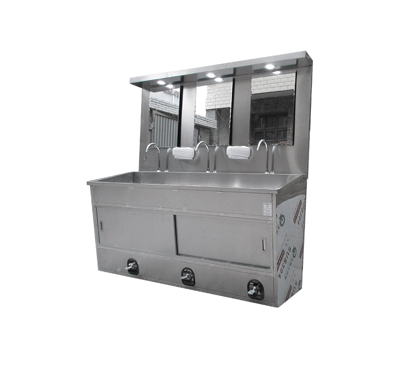 CSD-SR3 Triple Surgeon Scrub Sink