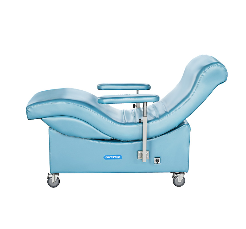 YA-DS-D07 Medical Dialysis Chair on Wheels